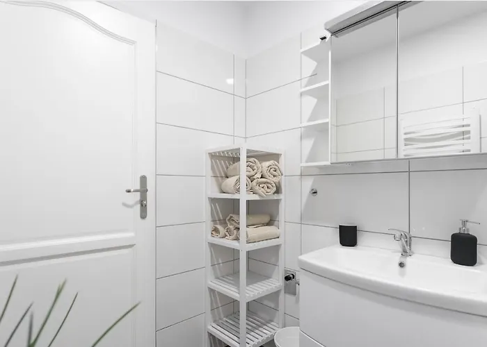 Sunny Penthouse L T44 Apartman