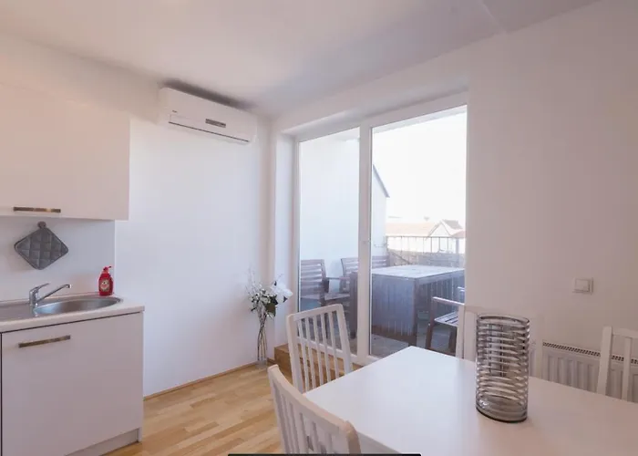 Sunny Penthouse L T44 Apartman Bécs